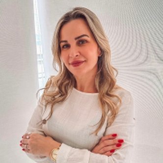 Dra. Carla Martins