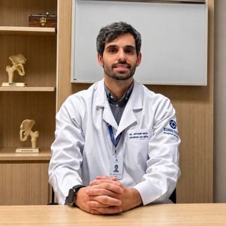 Dr. Arthur Perez Ferreira Neto
