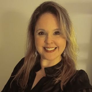 Dra. Gabrielle Souza