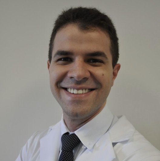 Dr. Daniel Magalhães
