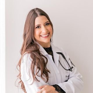 Dra. Letícia Ribeiro Escocard da Fonseca