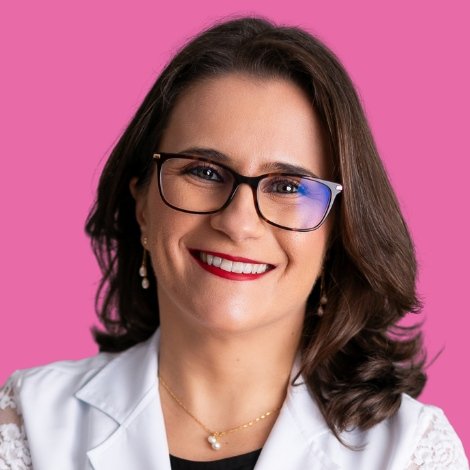 Dra. Aline Fregni Caetano