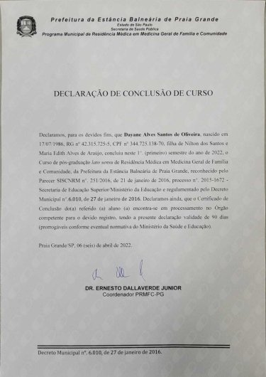Dra. Dayane Alves Santos de Oliveira