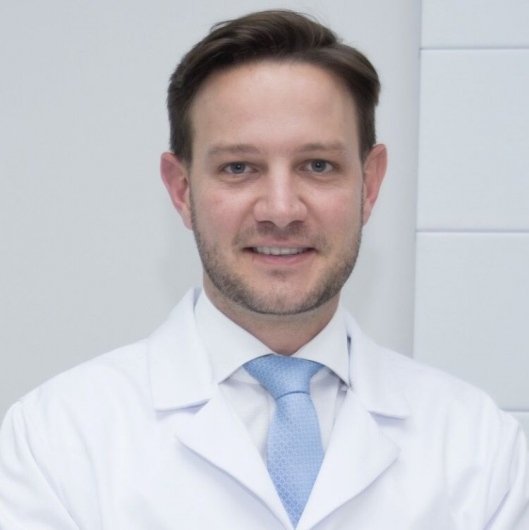 Dr. Filipe Gasparin
