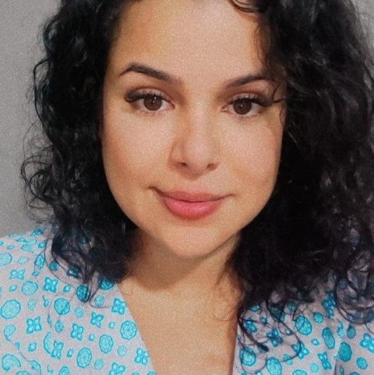 Dra. Anna Paula Diniz