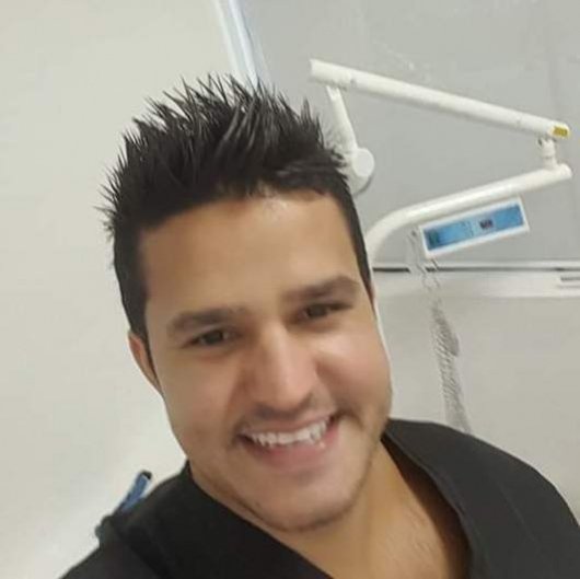Dr. Mauricio De Paula