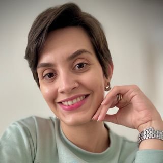 Dra. Beatriz Pedroso