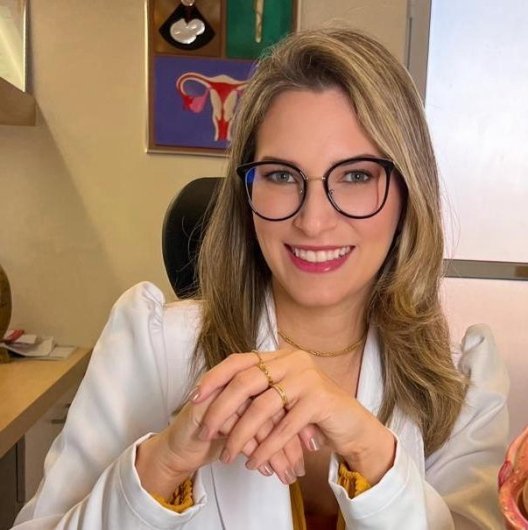 Dra. Monique Guerreiro