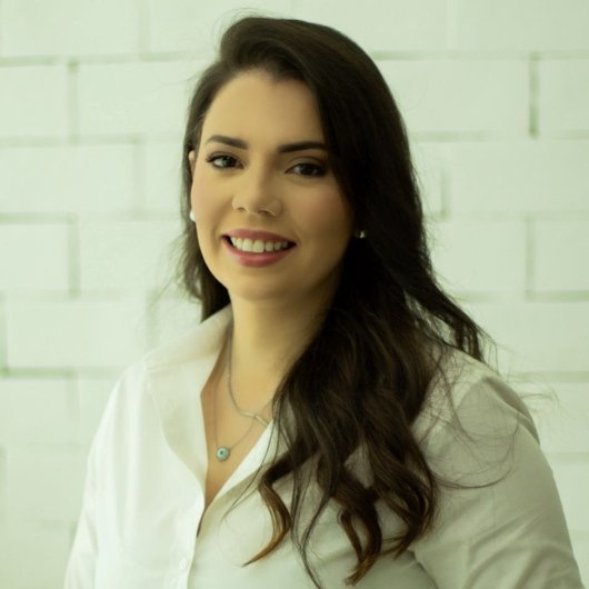 Dra. Ariana Napolitano