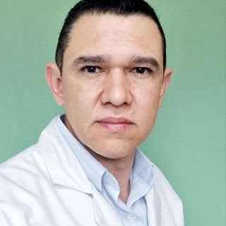 Dr. Daniel Machado