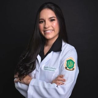 Dra. Jamille Carneiro Pereira