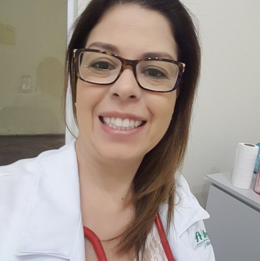 Dra. Daniela Guimarães Itacaramby Roberto