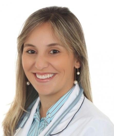 Dra. Priscilla Moreira Peres Rebello