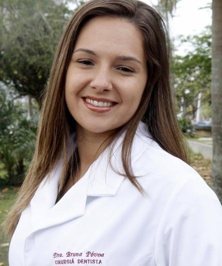 Dra. Bruna Póvoa