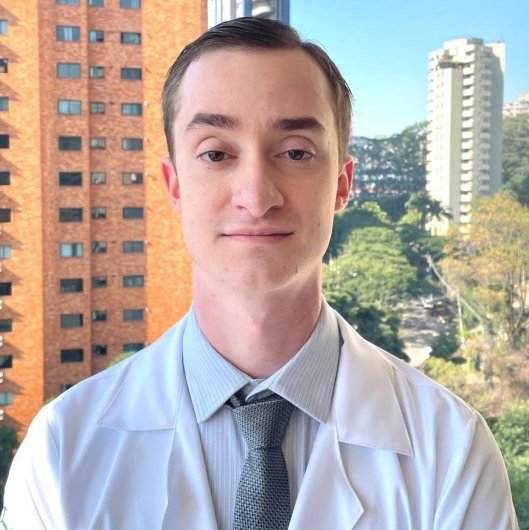 Dr. João Vitor Gerdulli Tamanini