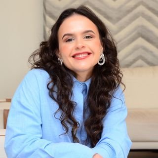 Dra. Cecilia Macedo