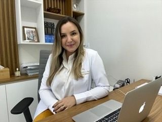 Dra. Carolina Christofani Sian Kencis
