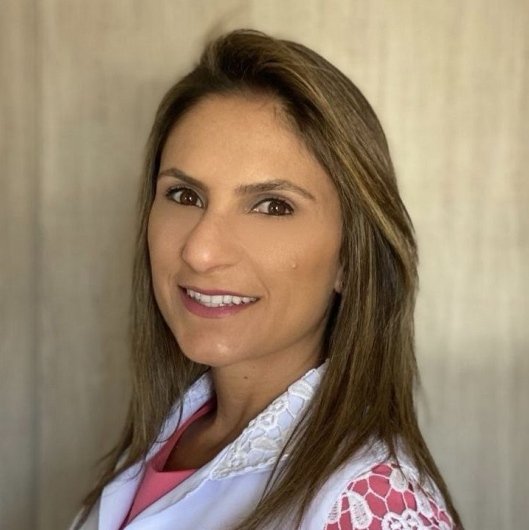 Dr. Anelise Abrahão Salge Prata Salge