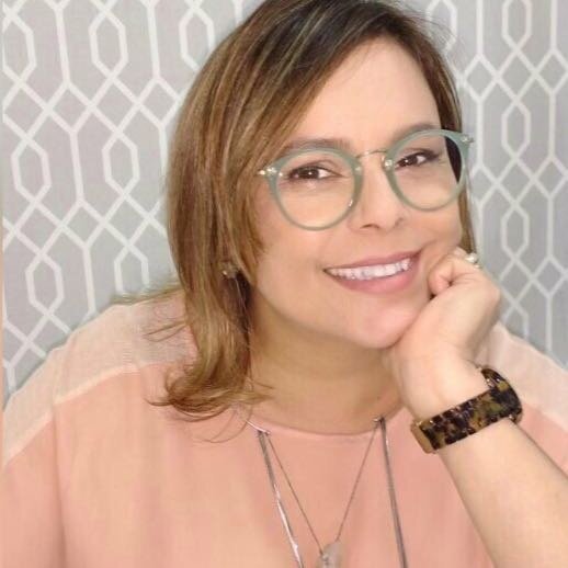 Dra. Isabel Luz
