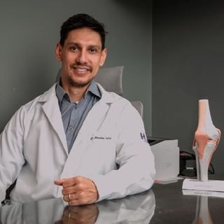 Dr. Amadeu Machado Andrade