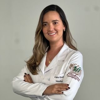 Dra. Lara De Cássia Dutra Teixeira