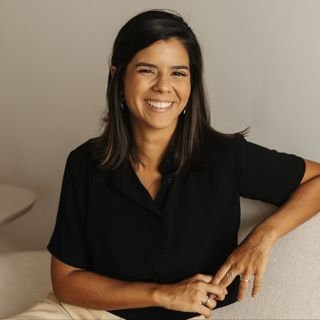 Dra. Amanda Caldas