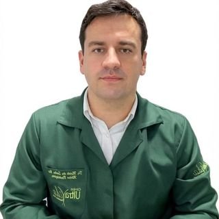 Dr. Murilo Dos Santos May