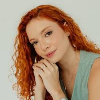 Dra. Mariane Araújo Azevedo