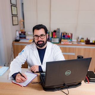 Dr. Thiago Correa Bevilacqua Mello Dutra
