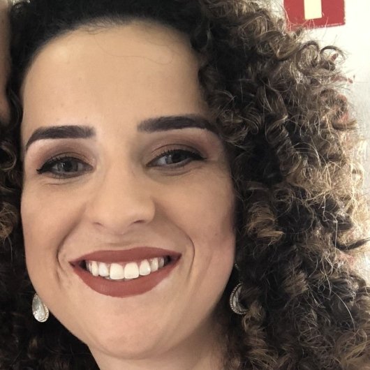 Prof. Mary Elizabeth Sampaio de O. Farias