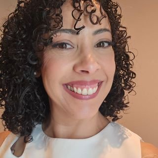 Dra. Amanda Nanci Fernandes