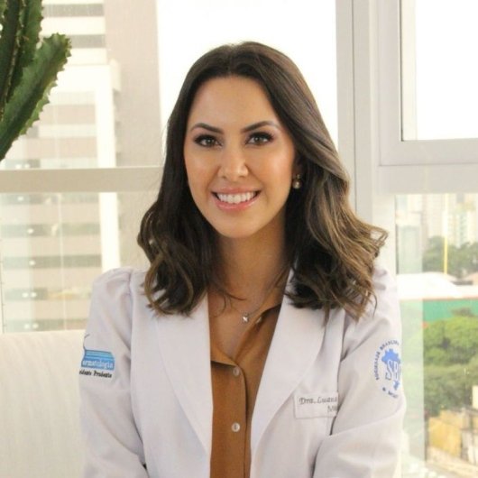 Dra. Luana Diamante Domingues