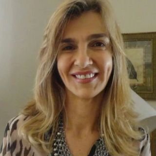 Dra. Rosana Telles