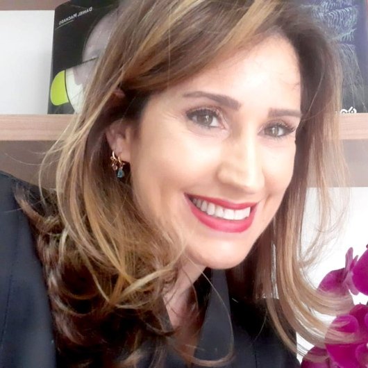 Dra. Ana Paula Soares