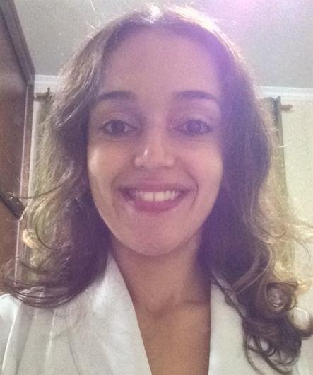 Dra. Débora Borges Ferreira Amado