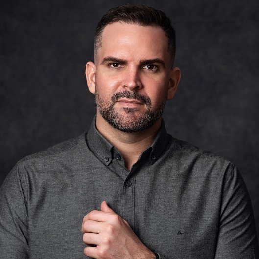 Dr. Thiago Castro