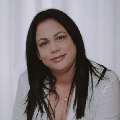 Dra. Yanaisa Fornaris Preval de Paula Pinto