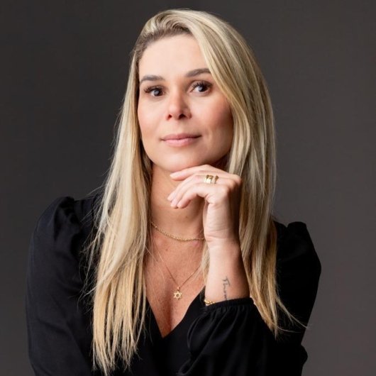 Dra. Daniele Mello