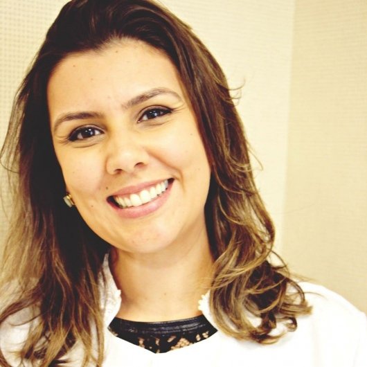 Dra. Helena Omar