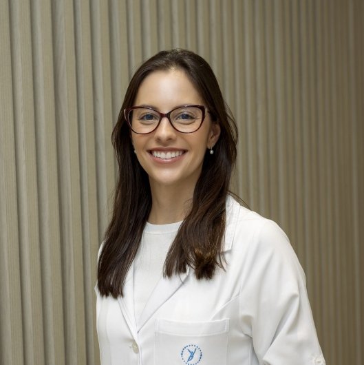Dra. Bruna Veroneze
