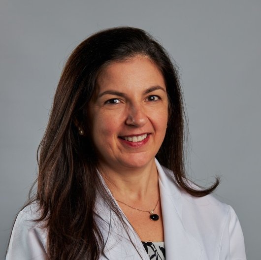 Dra. Daniela Simões de Oliveira Silva