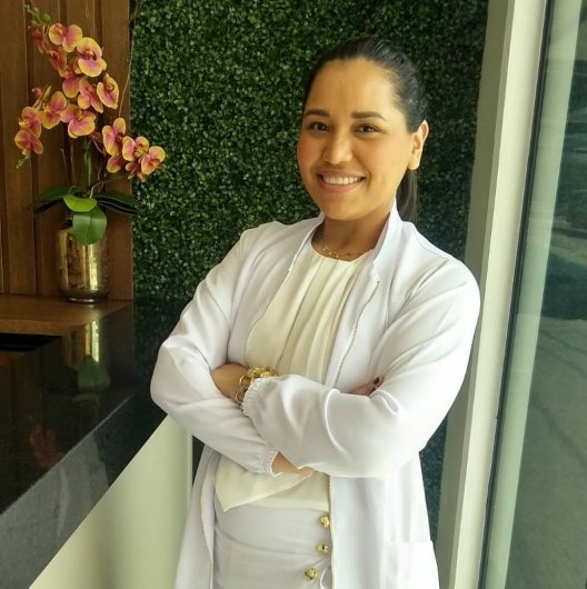 Dra. Andrielle Caroline Ramiris