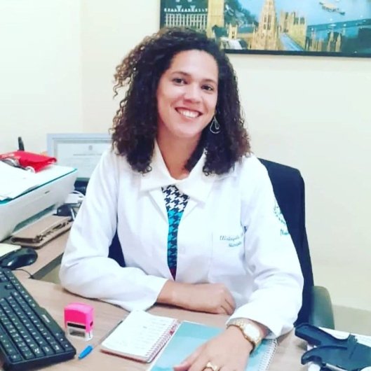 Dra. Elisângela Teles de Souza