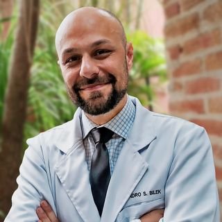 Dr. Evandro Santos Bilek