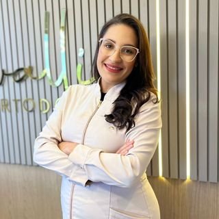 Dra. Priscila Flores
