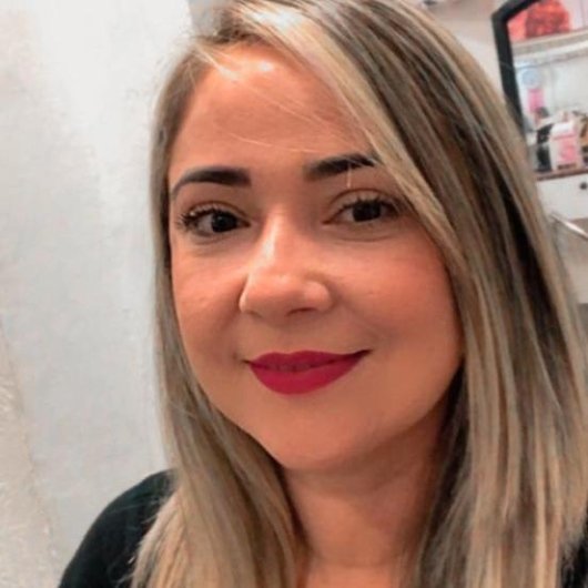 Dra. Elaine Ferreira Monteiro
