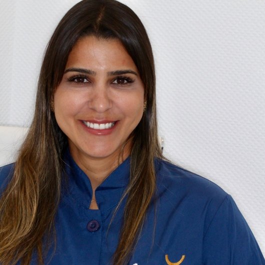 Dra. Karina de Oliveira Sales da Cruz