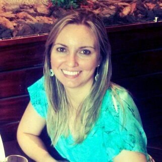 Mirella Hoffmann Moreira