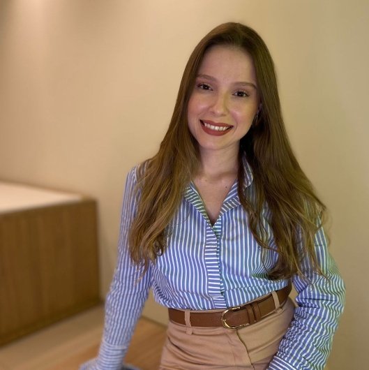 Dra. Mayara Cristina Sousa Borges