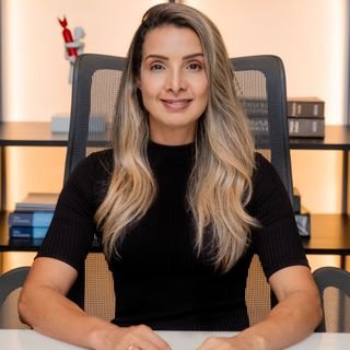 Dra. Grasiela Nires dos Santos
